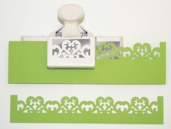 Perfo SCROLL HEART DEEP EDGER - M.Stewart