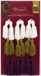 18 pompons